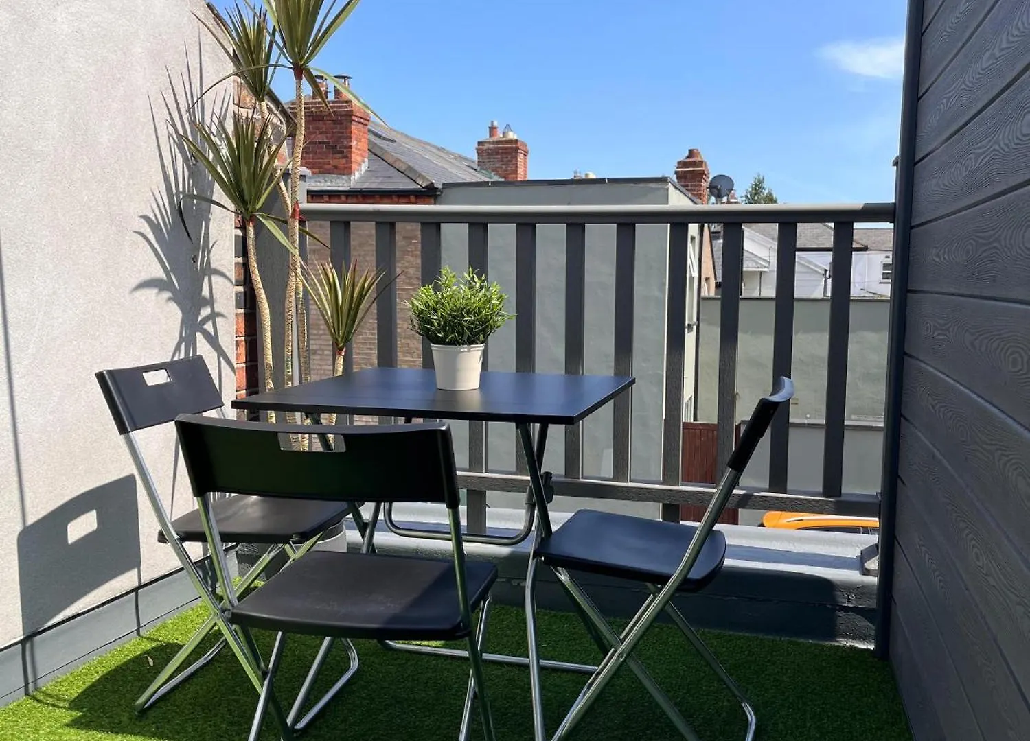 En-Suite Triple Room Near Croke Park - 1 더블린 0*,  아일랜드